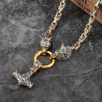 Collier "double têtes de loups"