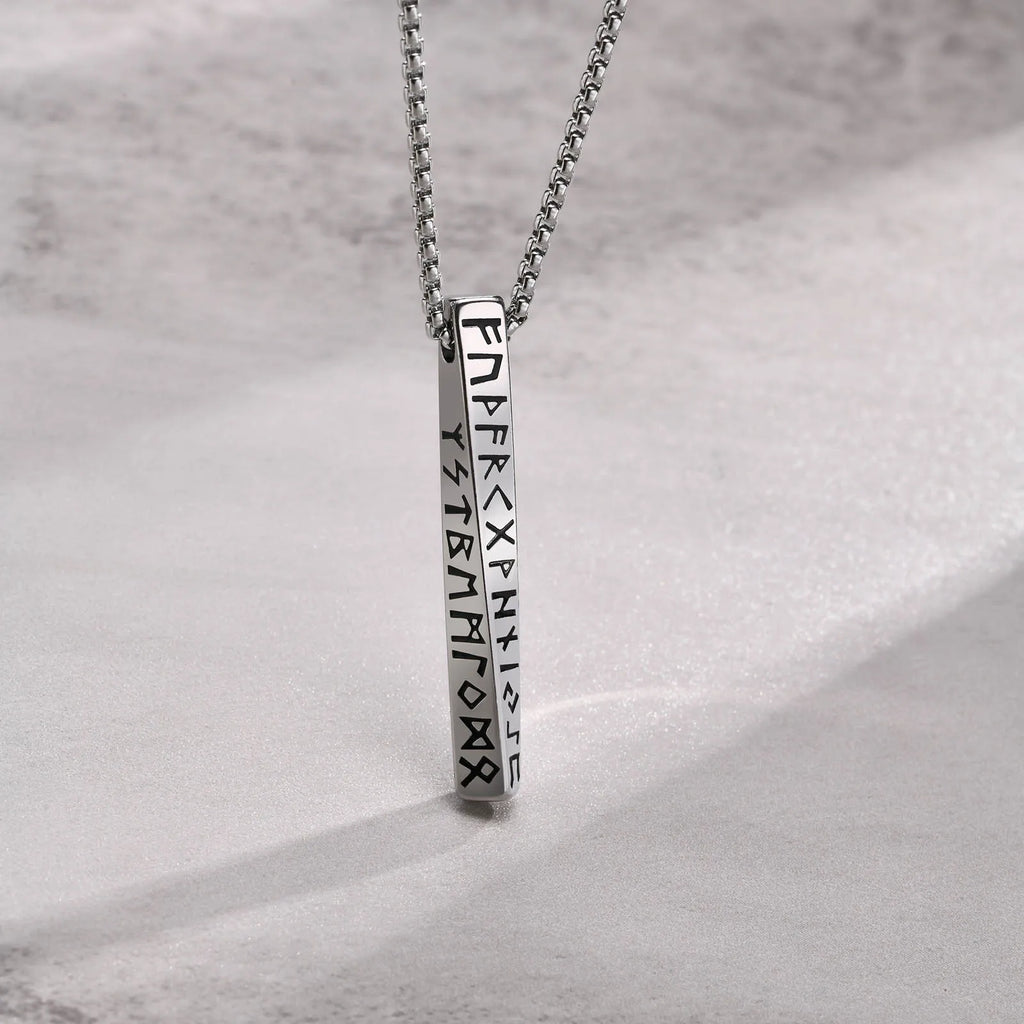 Collier "les runes protectrices"