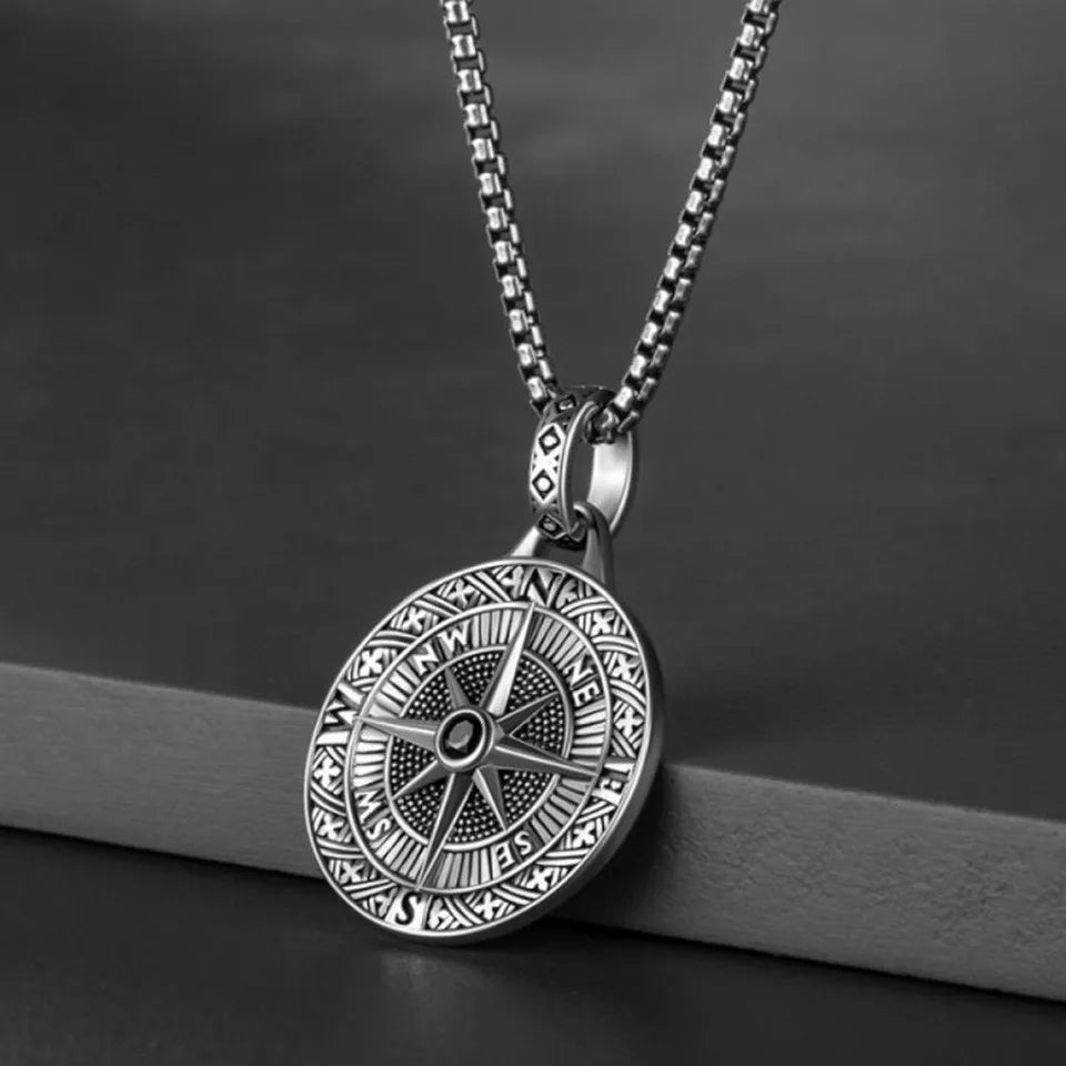 Collier "la boussole du pirate"