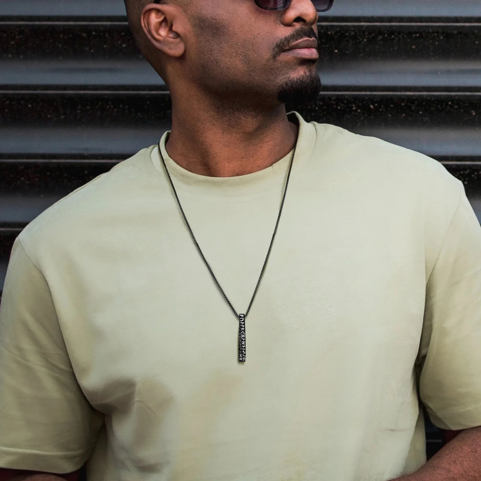 Collier "les runes protectrices"