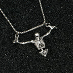 Collier squelette pirate