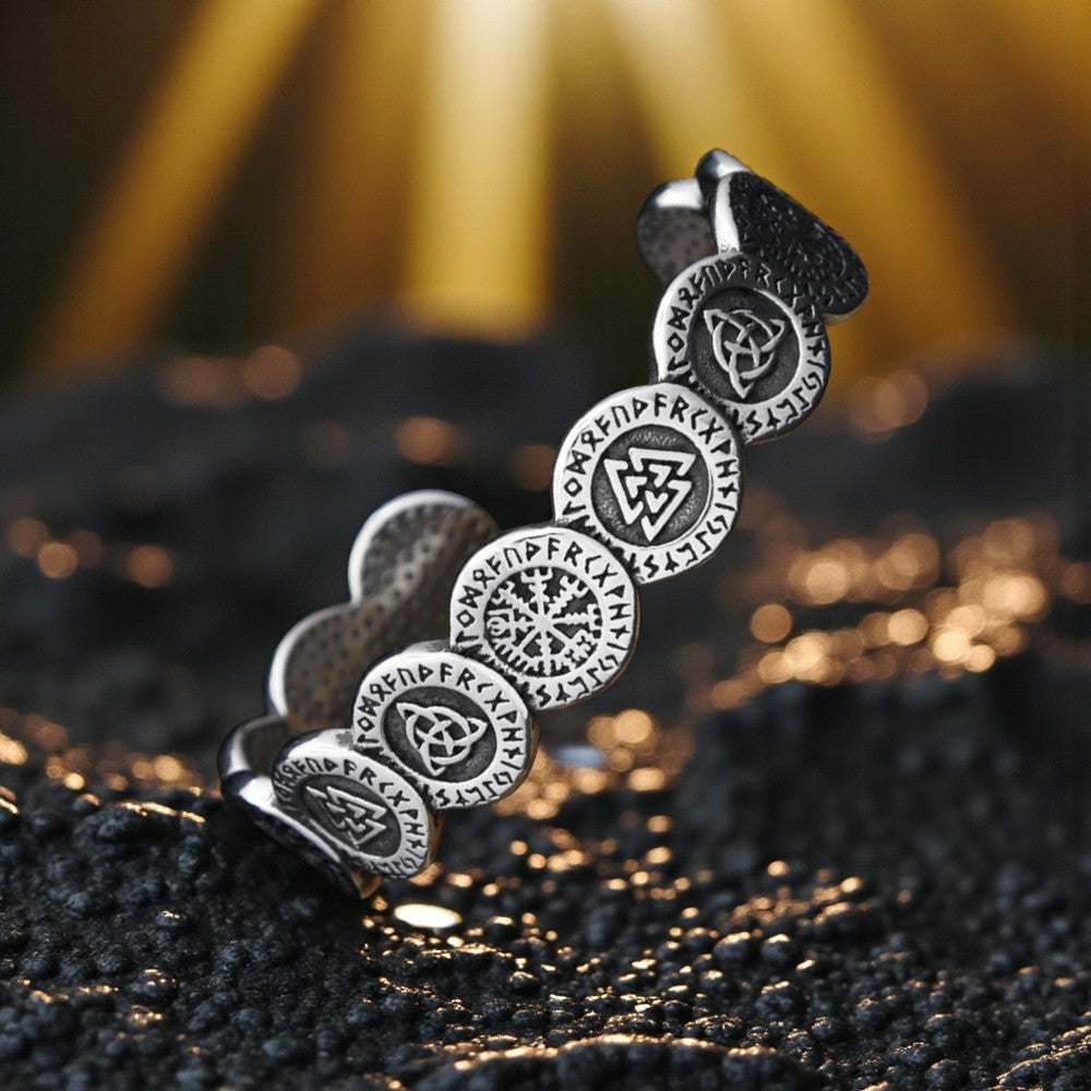 Manchette avec symboles viking