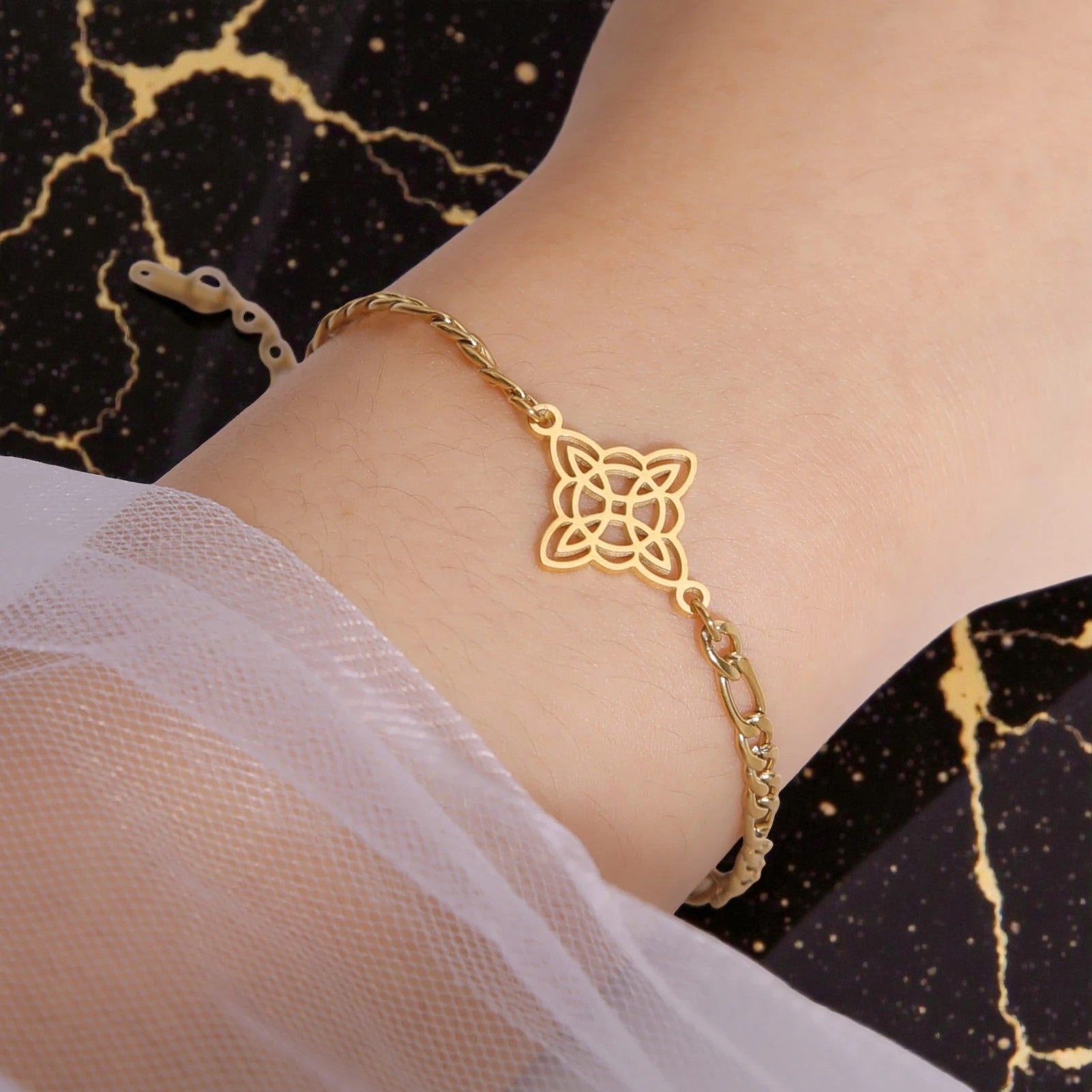 Bracelet nœuds celtics irlandais