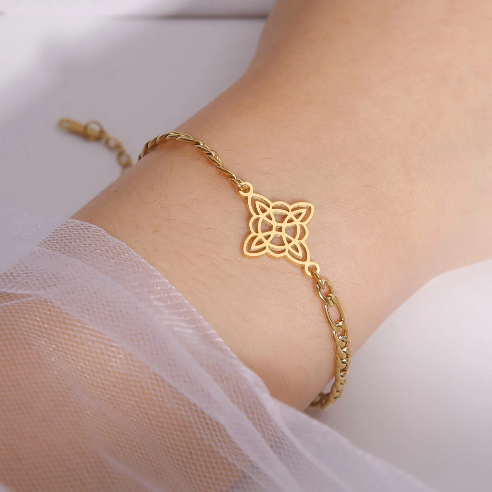 Bracelet nœuds celtics irlandais