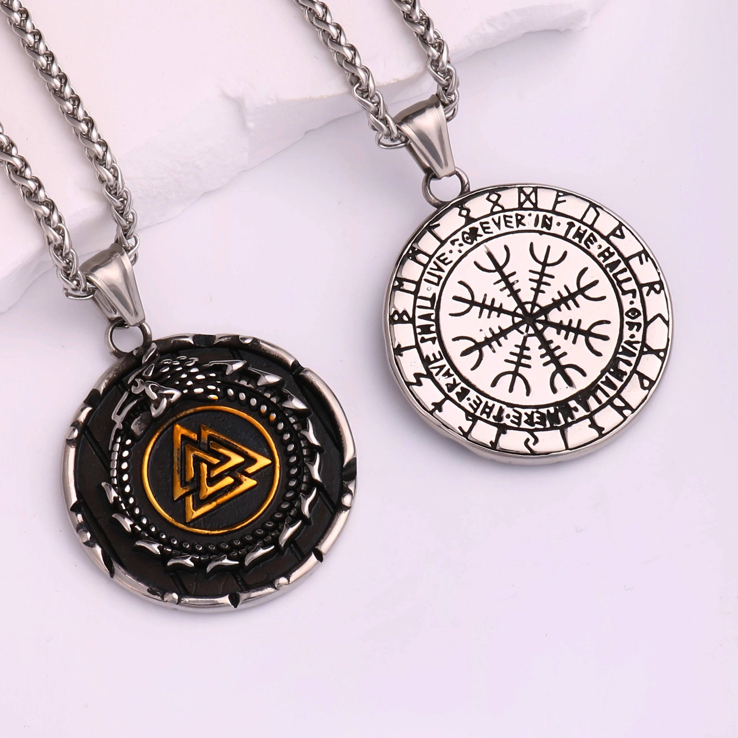 Collier "connexion nordique"