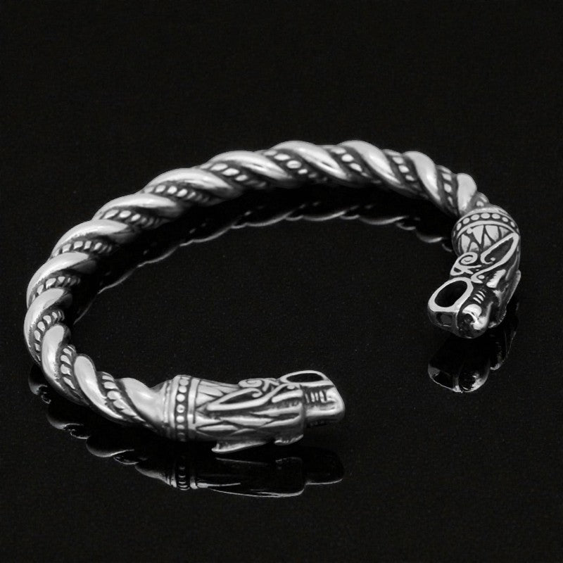 Manchette dragon nordique