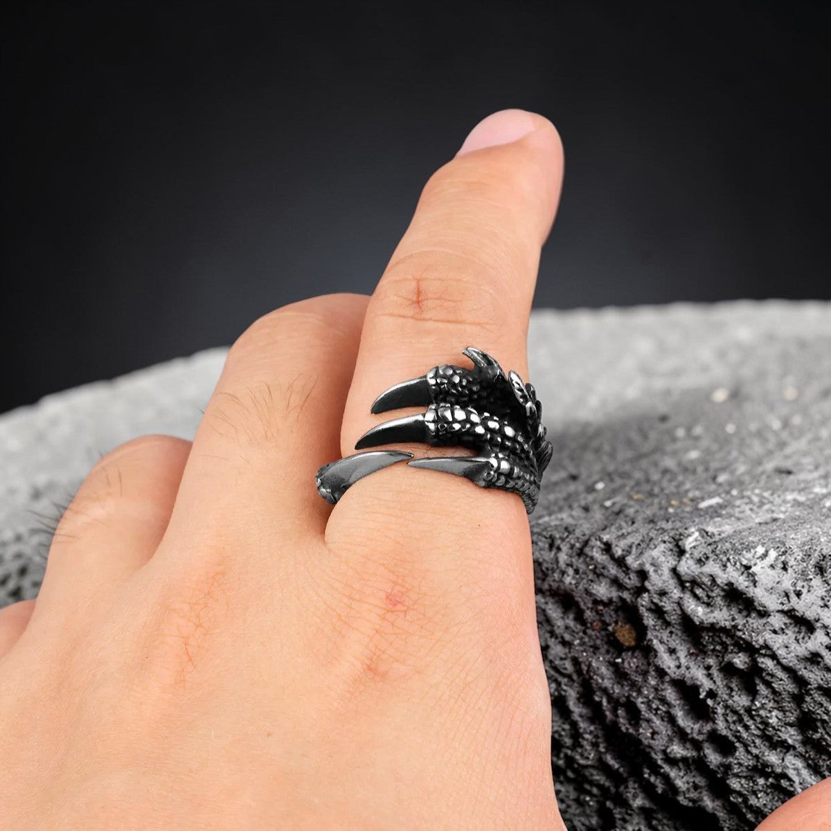 Bague griffe de dragon