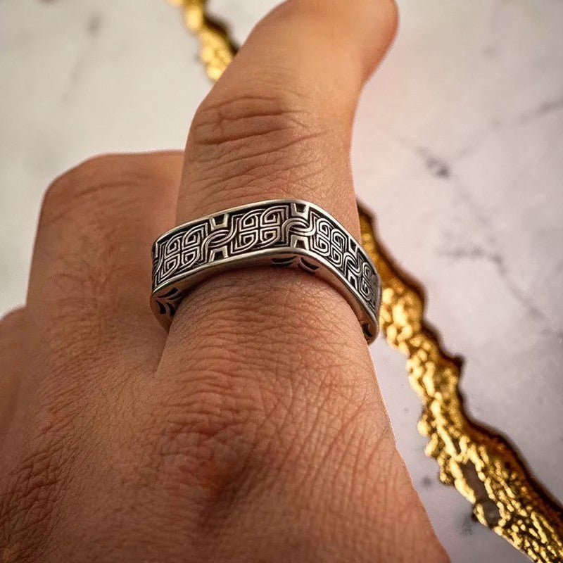 Bague "l'élégance nordique"