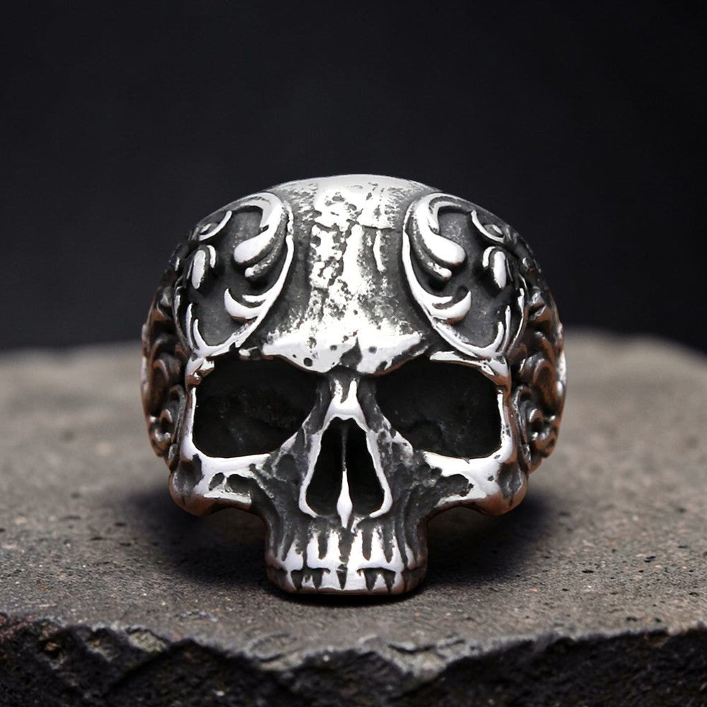 Bague "le crâne silencieux"