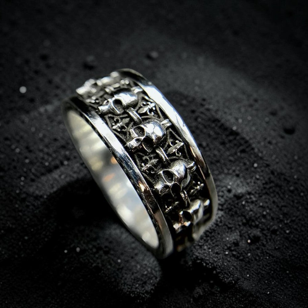 Bague "barbarerie"