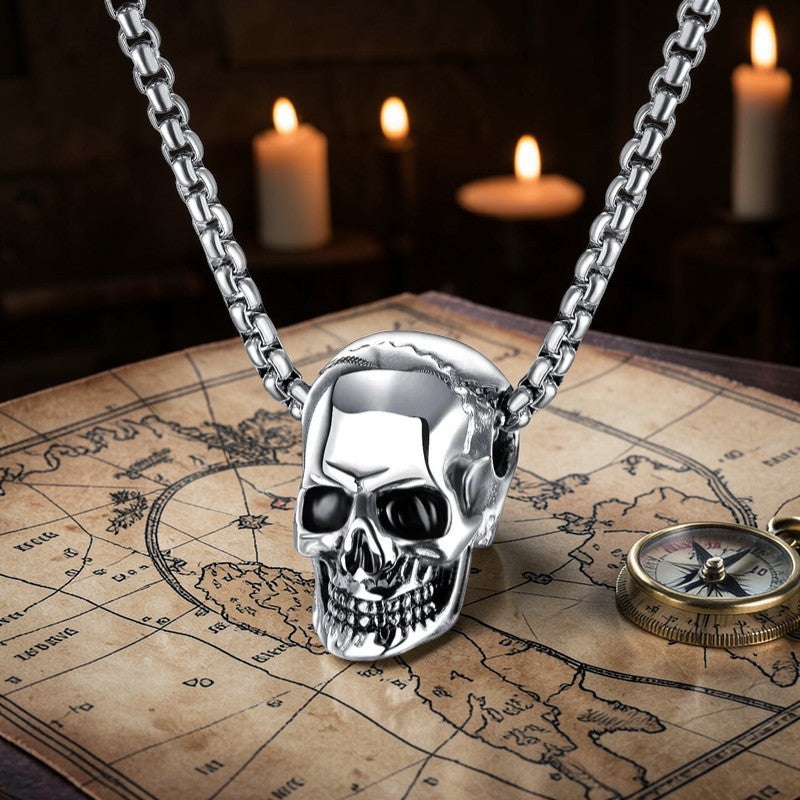 Collier "crâne de pirate"