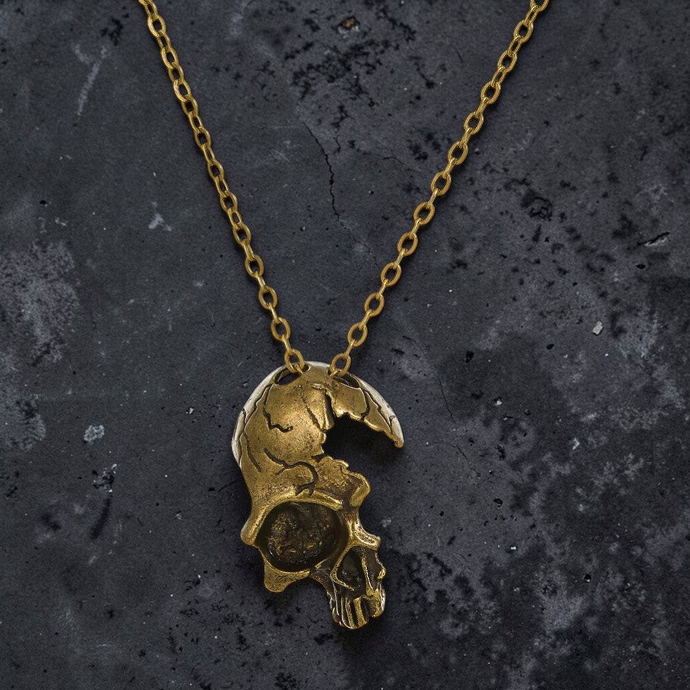 Collier demi-crâne de pirate