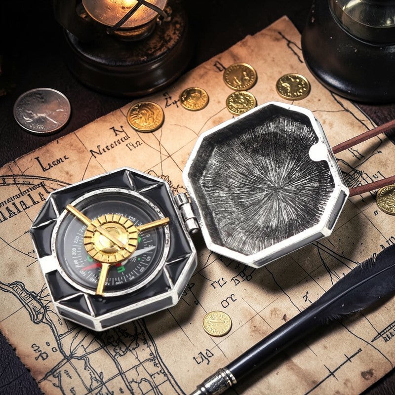 Collier "la boussole de Jack Sparrow"