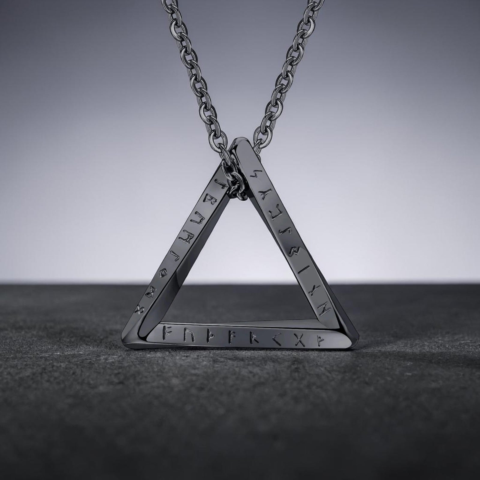 Collier "le guerrier Valknut"