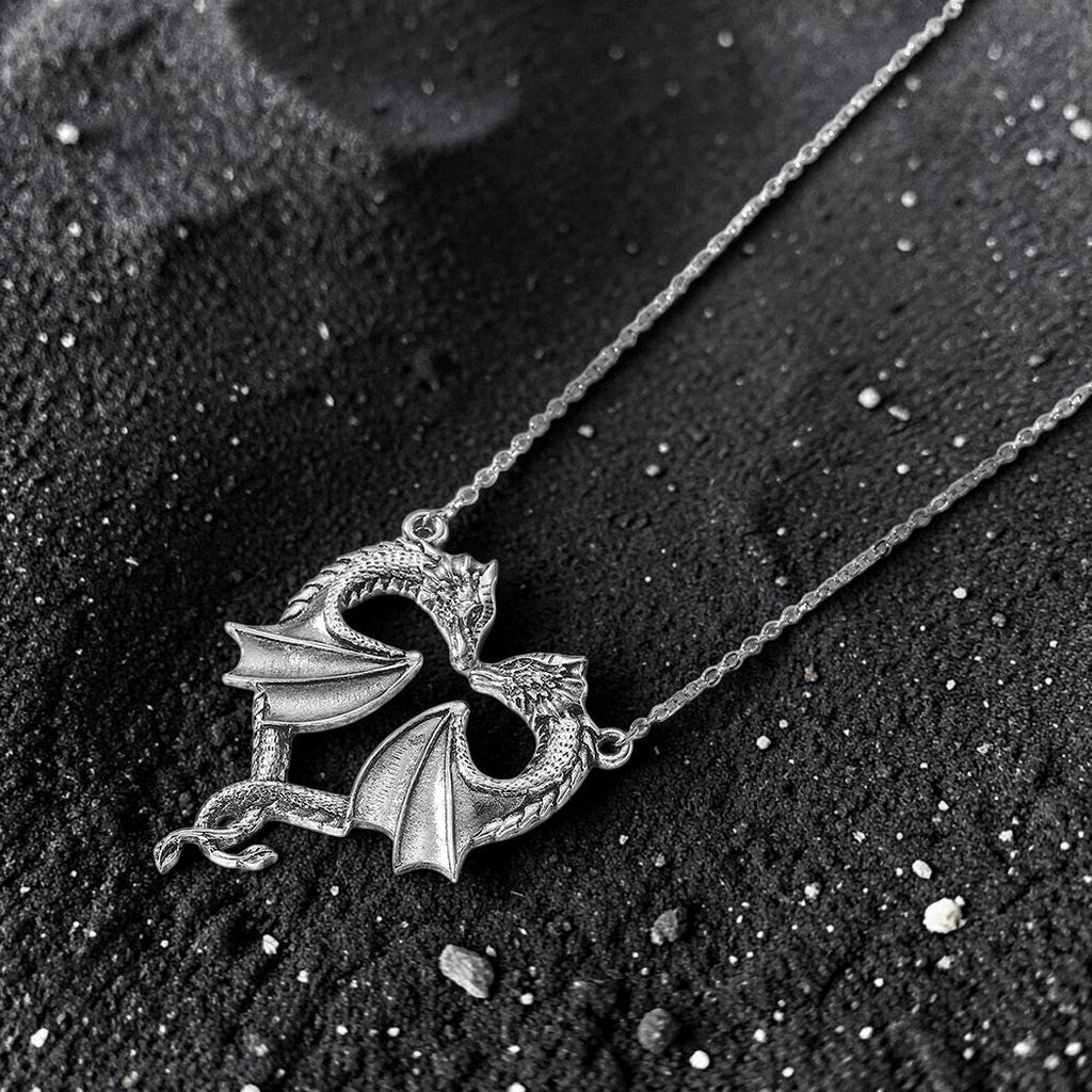 Collier "l'amour du dragon"
