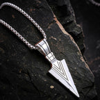 Collier flèche nordique